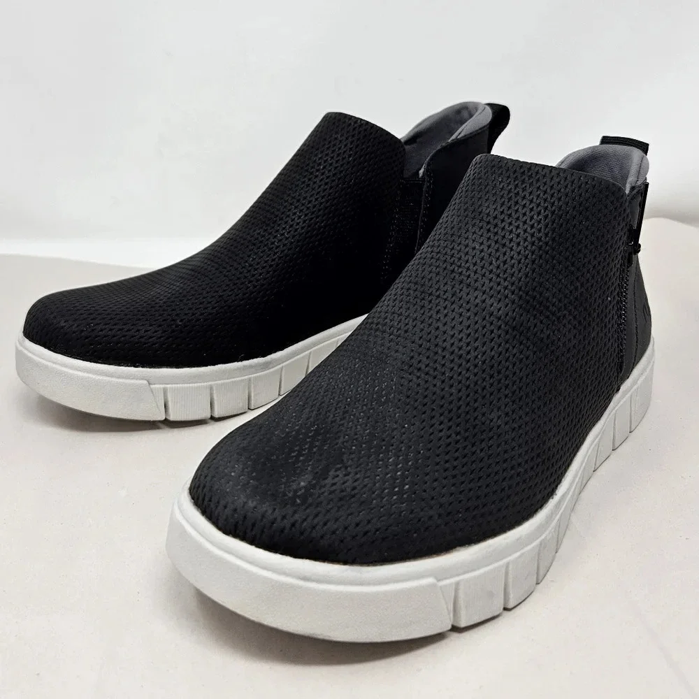 Ryka Sneaker Boots Womens Sz 6M Black Faux Leather Henley 2 Perforated Side Zip